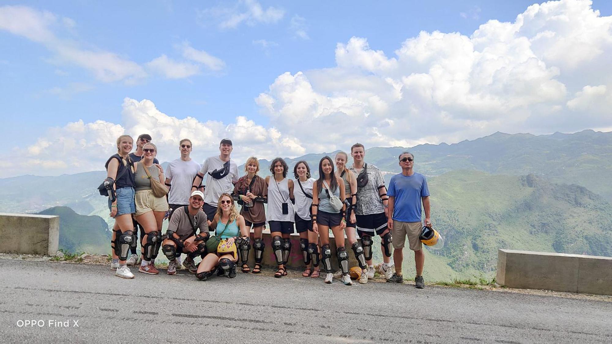 Felila Hostel & Tours Ha Giang Exteriér fotografie
